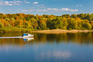 Obraz premium Ship on River