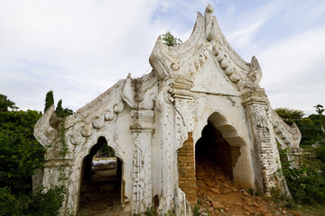 rovine di un tempio, mandaly