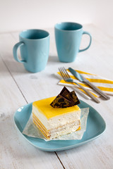 bavaroise cake with lemon jelly