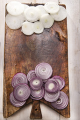 fresh red onions