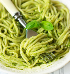 Spaghetti with pesto.