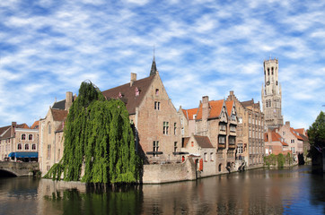 Fototapeta na wymiar Najczęstszym widok średniowiecznej Brugii, Belgia.