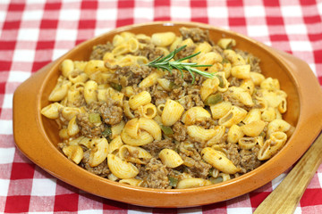 pâtes bolognaise