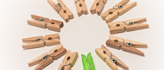 clothespins in a circle - green