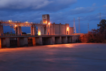 Fototapeta premium PRESA EN ALCALÁ. DEL RÍO. SEVILLA.