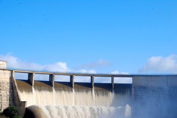 PRESA HIDR&Aacute;LICA