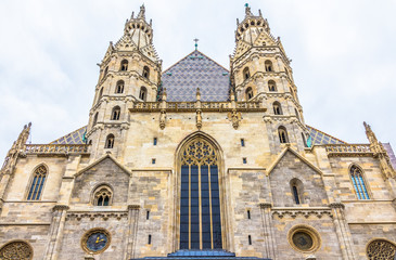 Fototapeta na wymiar St. Stephan Cathedral in Vienna