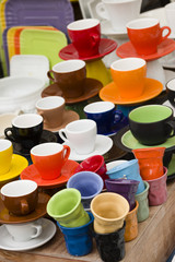 cups of different sizes and colors