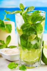 mojito cocktail