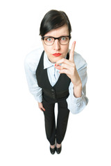 Nerd mit erhobenem Zeigefinger