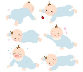 赤ちゃん乳児　はいはい1　ずり這い　男の子