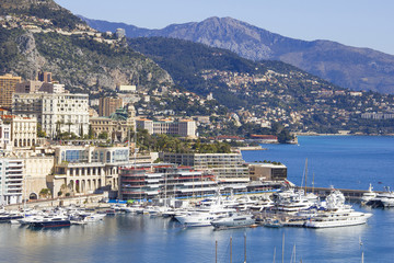 Fototapeta na wymiar Monaco i port