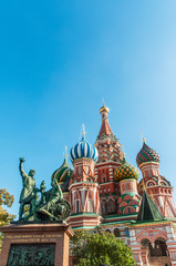 Fototapeta na wymiar Znani st Wasilij Błogosławiony katedry w Moskwie