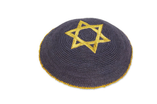 Knitted kippah with embroidered golden David star