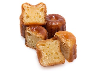 Canelés.
