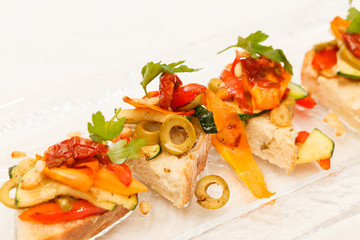 Toast with vegetables
