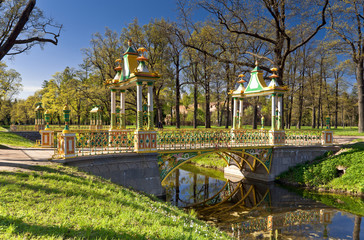 Chinese bridge