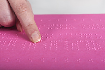 Blind reading pink text