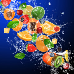 Fototapeta na wymiar Tropikalne owoce w plusk wody
