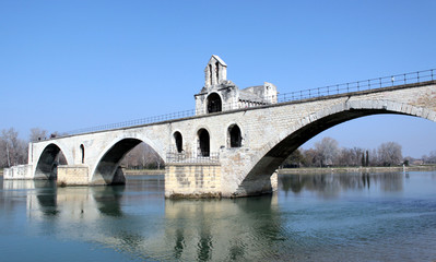 ponte di Avignone