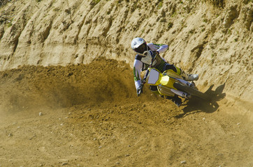 Motocross pilot