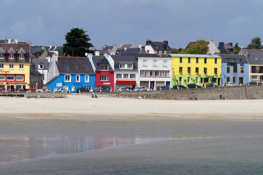 Plage de la station baln&eacute;aire Morgat