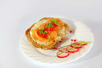 Lachsbrötchen