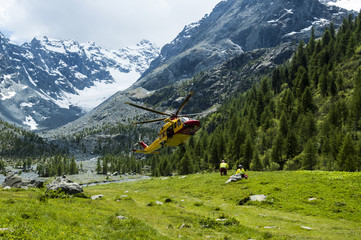 alpine helicopter rescue
