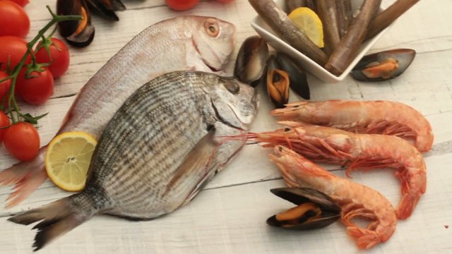 fish, mollusk and crustacean selection