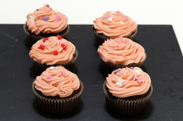Cupcakes au chocolat et glaçage crème au beurre