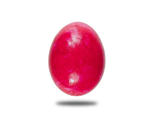 farbiges osterei in rot - freigestellt vor weissem hintergrund