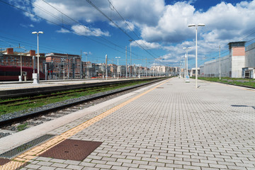 Fototapeta na wymiar platform on railway train station