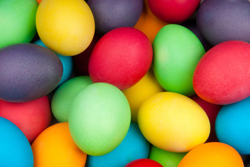 Fototapeta na wymiar kolorowe jaja