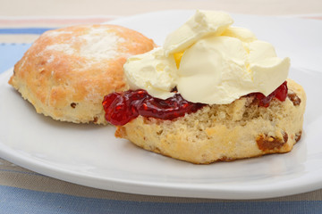 Fruit scone on plate