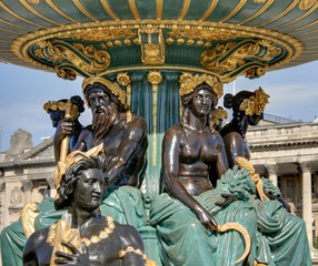 Fototapeta na wymiar fontaine de la concorde à paris