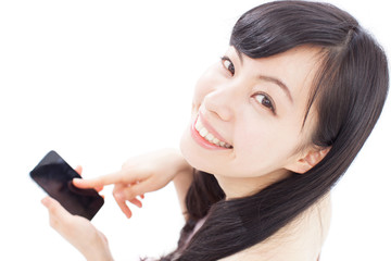 スマートフォンを使う女性