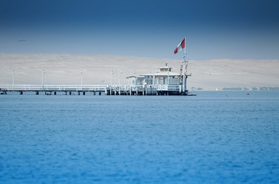 Bay of Paracas