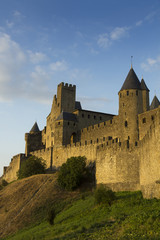 Fototapeta na wymiar Carcassonne w złotym słońcu