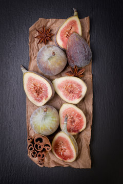 Figues et &eacute;pices