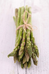 raw asparagus
