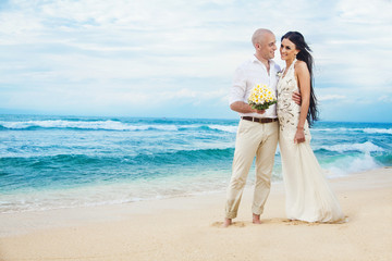 Fototapeta na wymiar Wedding on the beach - bali