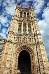 Fototapeta na wymiar Budynek parlamentu w Londynie