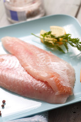 Viktoriabarschfilet vor der Zubereitung