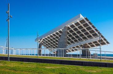 Obraz premium Sculptural photovoltaic plate in Forum area