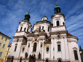 Fototapeta na wymiar Saint Nicholas church in Prague