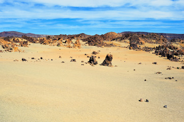 Fototapeta na wymiar Desert Rocky
