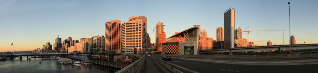 SYDNEY, NSW/AUSTRALIA-MARCH 20 :  Panorama sunset at Darling har