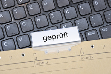geprüft