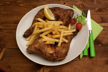 Pollo e patatine fritte