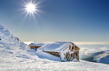 Winter mountain with chalet - Slovakia, Chopok - obrazy, fototapety, plakaty